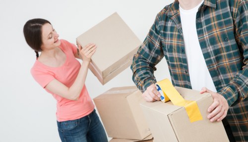 Man With Van Freezywater helping with a local home move