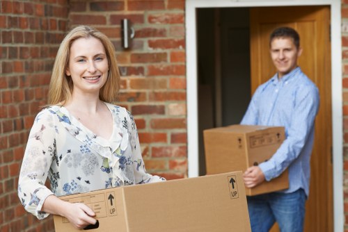 Moving day planning and local removals in Freezywater