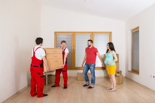 Moving truck service for homes and businesses in Freezywater