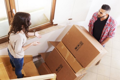 Freezywater moving truck service for nearby local relocations